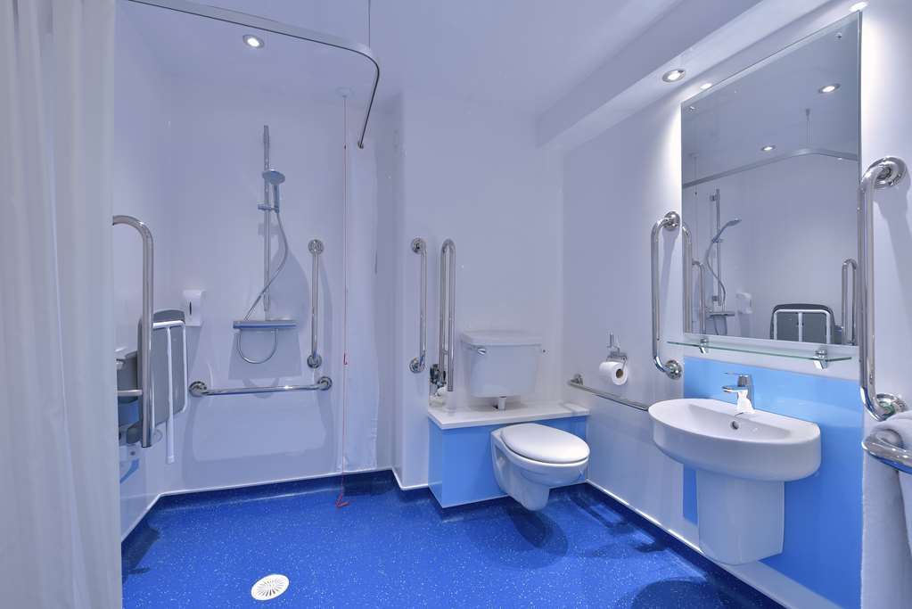 Travelodge Birmingham كينغسوينفورد الغرفة الصورة