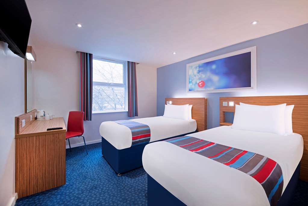 Travelodge Birmingham كينغسوينفورد الغرفة الصورة