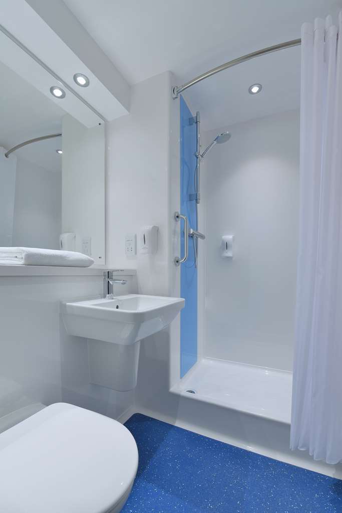Travelodge Birmingham كينغسوينفورد الغرفة الصورة